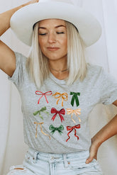 Women’s Christmas Holiday Bow Graphic T-Shirt | Zarnesh