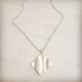 Women’s Gilded Wave Pendant Beaded Chain Necklace | Zarnesh