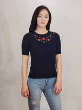 Women’s Daisy Flower Embroidered Knit Pullover Sweater | Zarnesh