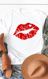 Women Red Lips Valentines Graphic Tee Plus Zarnesh - Zarnesh