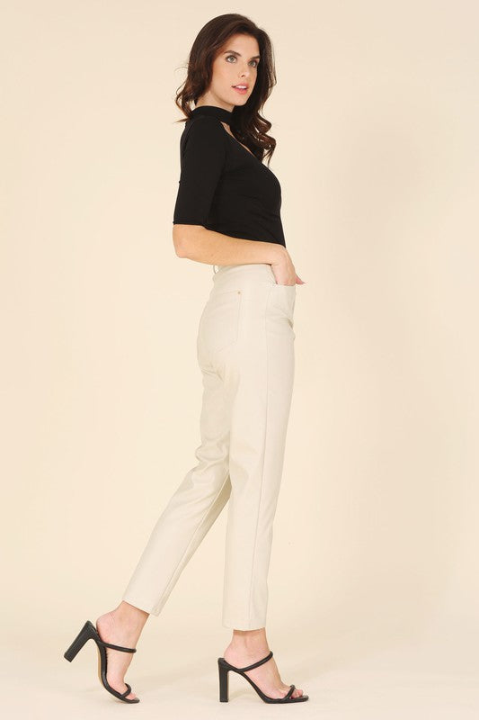 Women Solid Pattern Unlined But Opaque Vegan Leather Pants Zarnesh