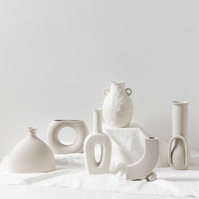 Nordic Elegance: Ceramic Vases for Chic Home Decor