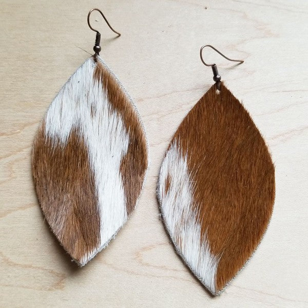 Oval Earrings in Tan and White Hair on Hide | Zarnesh