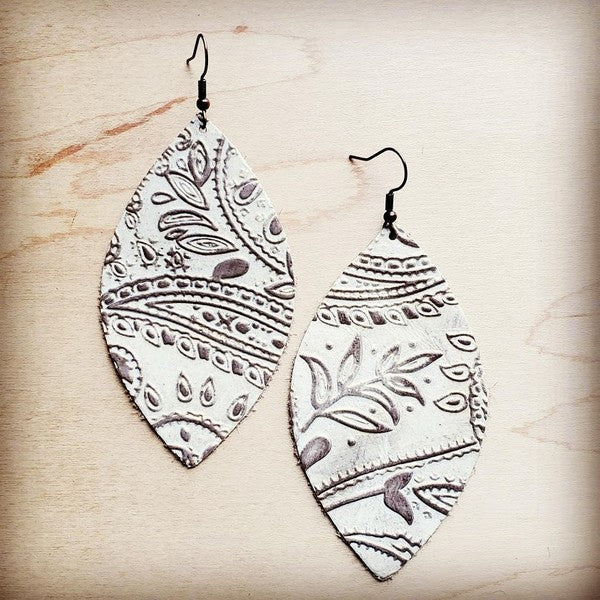 Leather Oval Earrings - Oyster Paisley | Zarnesh