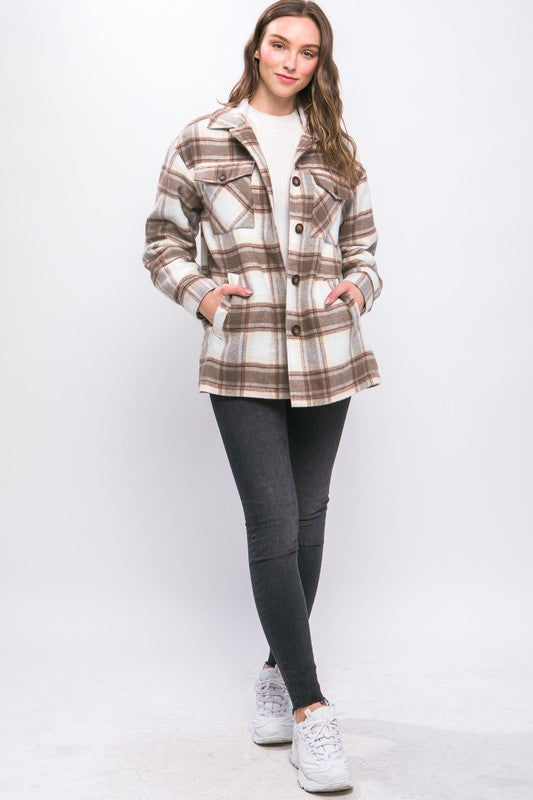 Women Plaid Button Up Jacket with Sherpa Lining | Zarnesh