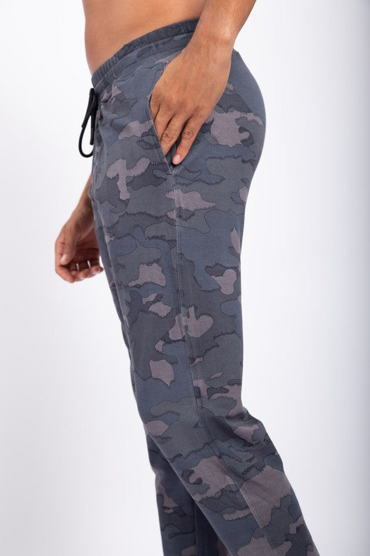 Men Jagged Camo Joggers | Zarnesh