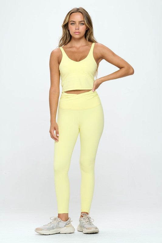 Women’s Lululemon Align Cropped Tank Top zarnesh.com