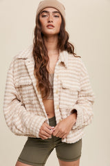 Women Plaid Pleats On Back Fleece Shacket | Zarnesh