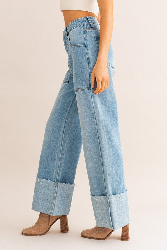  Elevate Your Style with High-Waisted Wide Leg Cuffed Jeans | Zarnesh