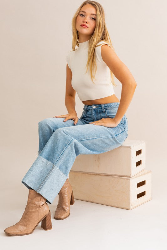  Elevate Your Style with High-Waisted Wide Leg Cuffed Jeans | Zarnesh