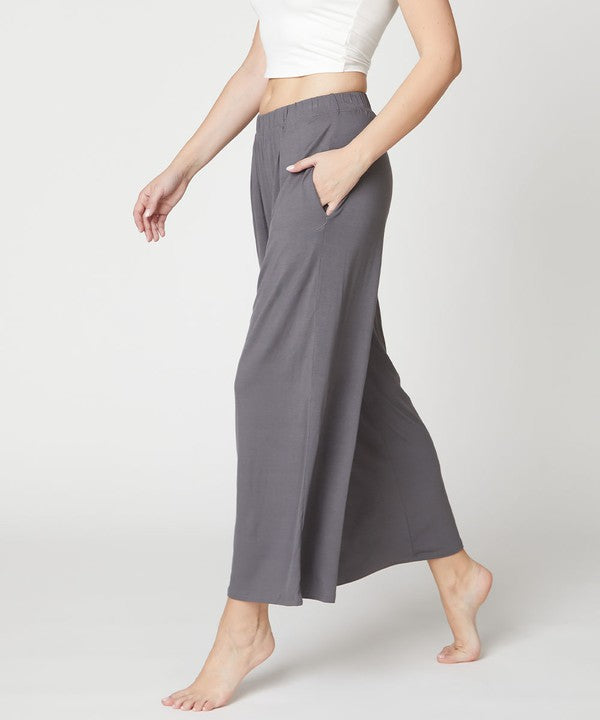 Women Bamboo Elastic Waist Pleat Ankle Length Wide Pants Zarnesh