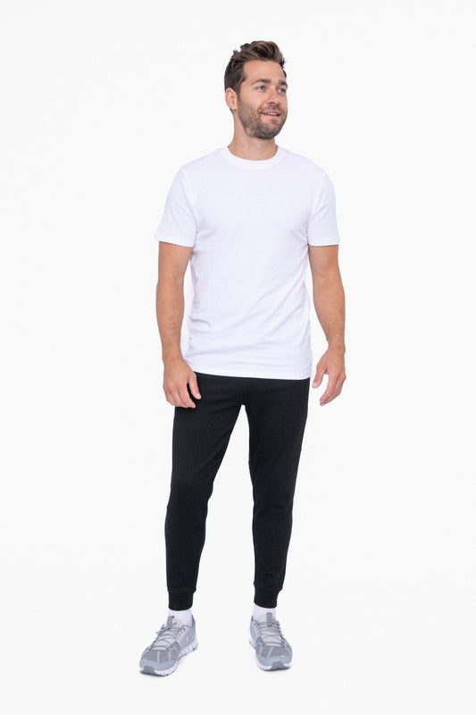 Men Sleek Knit Performance Joggers | Zarnesh