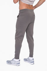 Men Sleek Knit Performance Joggers | Zarnesh