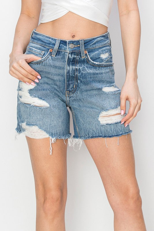Women Plus Hybrid Fabric Frayed Hem High Rise Fit Midi Shorts Zarnesh