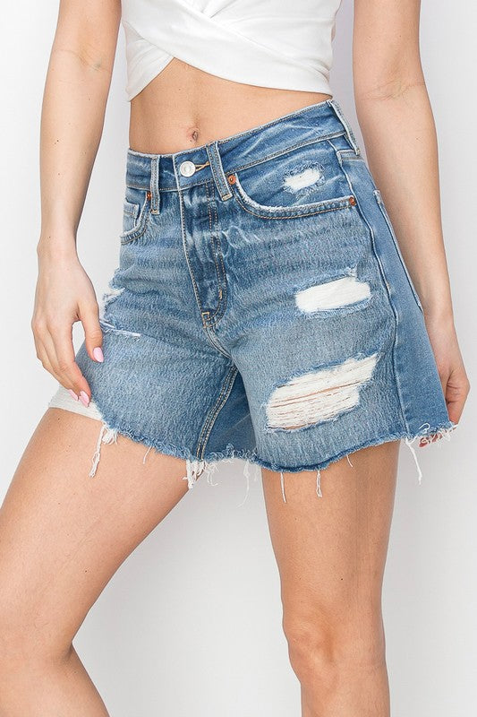 Women Plus Hybrid Fabric Frayed Hem High Rise Fit Midi Shorts Zarnesh