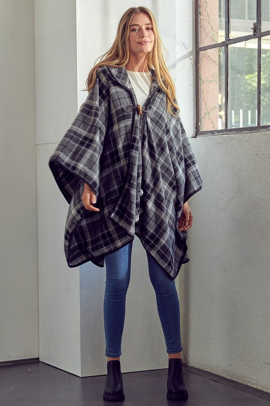 Women Toggle Close Plaid Poncho | Zarnesh