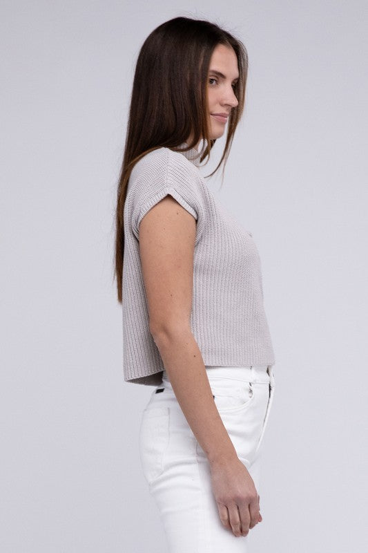 Women Mock Neck Short Sleeve Cropped Sweater | Zarnesh