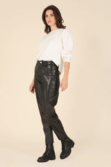 Women Solid Pattern Unlined But Opaque Vegan Leather Pants Zarnesh