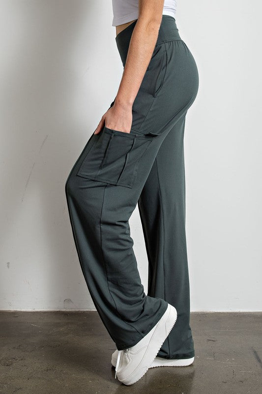 Women's Butter Straight Leg Cargo Pants | Zarnesh