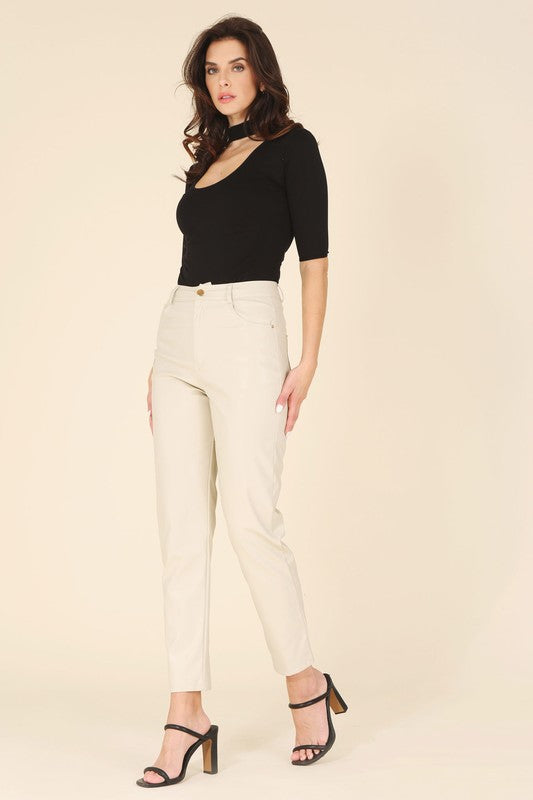Women Solid Pattern Unlined But Opaque Vegan Leather Pants Zarnesh