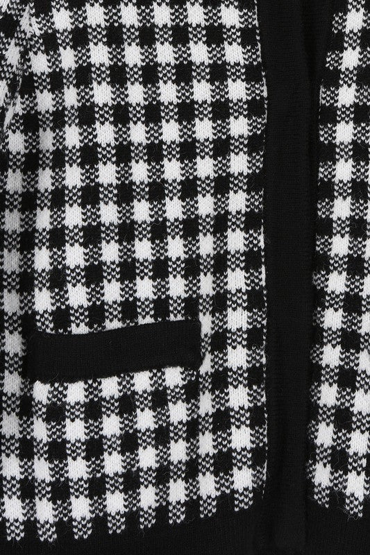 Women Black Check Knitted Jacket | Zarnesh