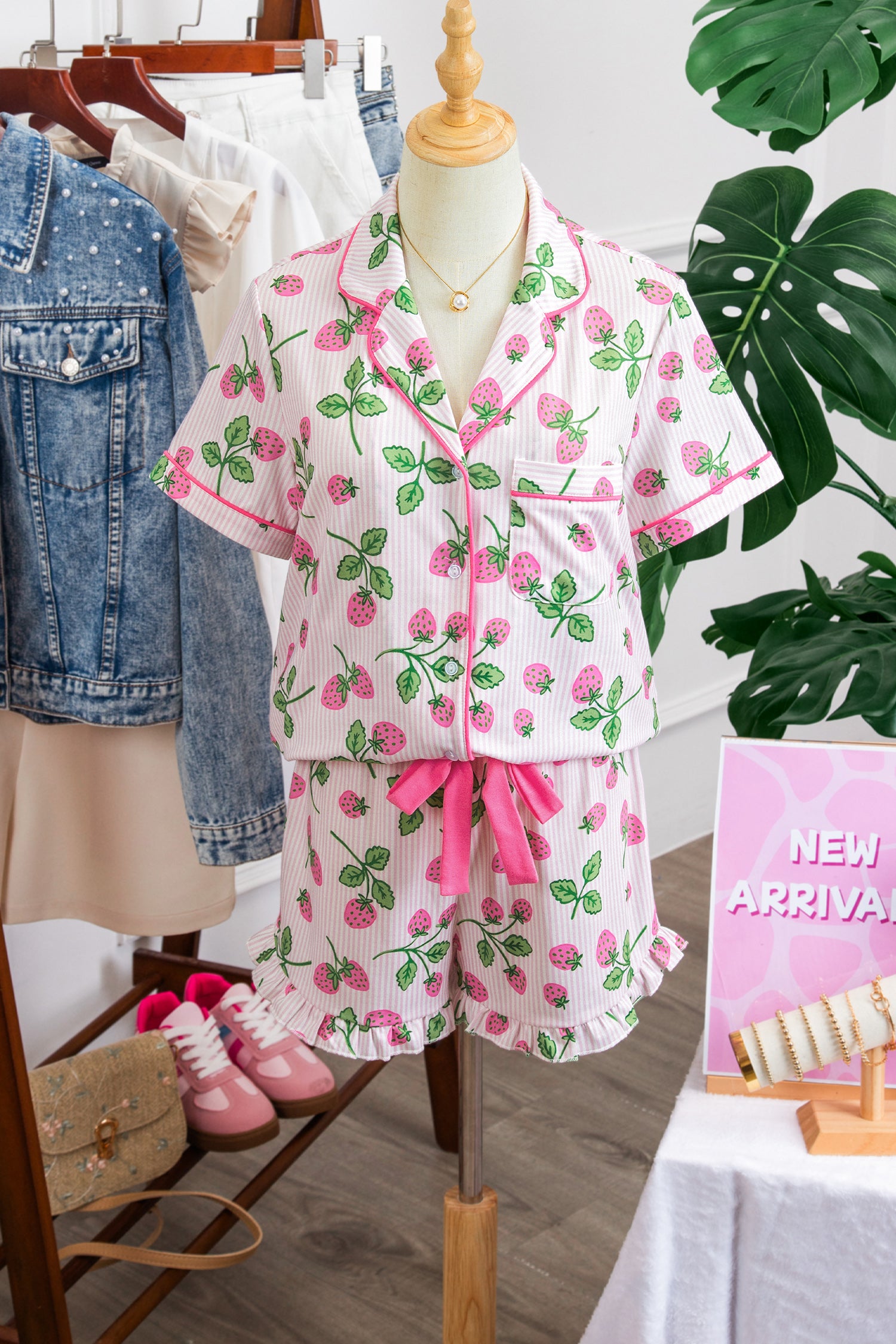 Pink Striped Strawberry Print Lapel Shirt Drawstring Shorts 2pcs Pajama Set