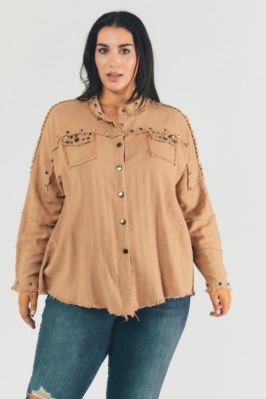 Women’s Plus Distressed Hem Button Down Oversize Shirt | Zarnesh