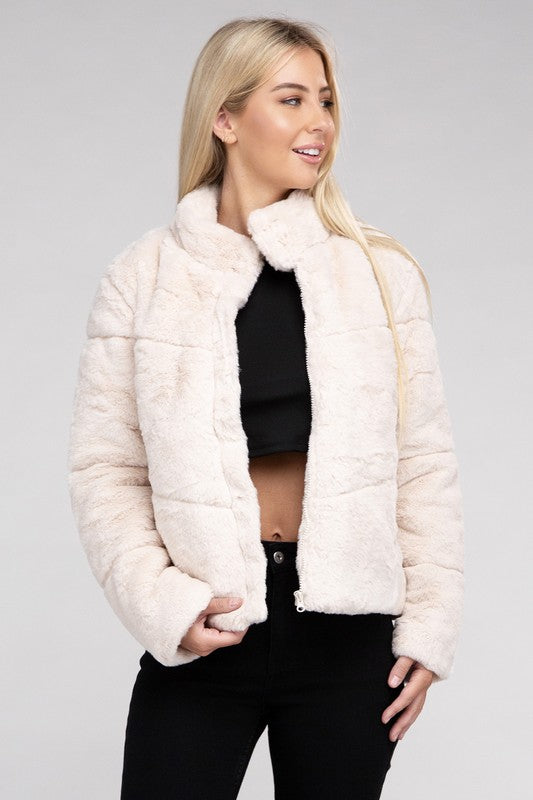 Women Fluffy Zip-Up Functional Pockets Sweater Jacket | Zarnesh