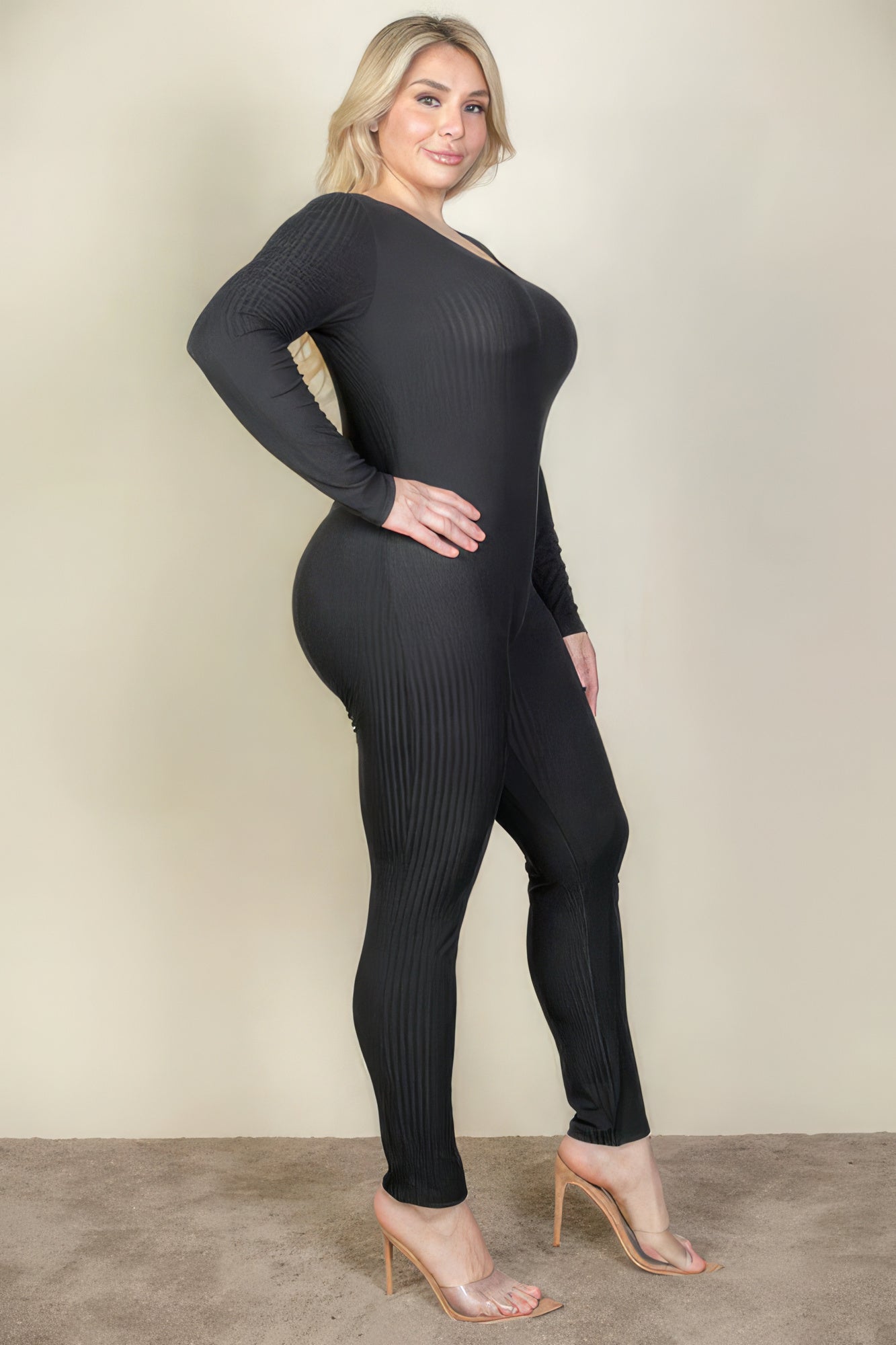 Women's Plus Size Ribbed Scoop Neck Long Sleeve Jumpsuit | Zarnesh