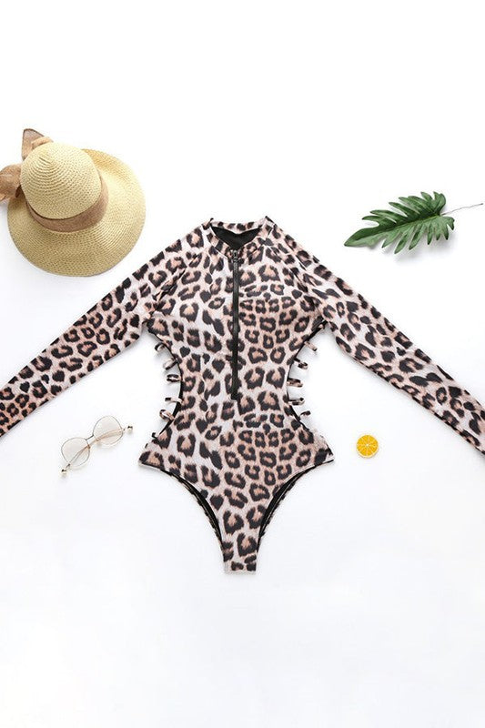 Women Leopard Long Sleeve Half Zip UPF50 Rash Guard | Zarnesh