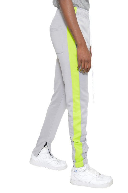 Men Single Stripe Ankle Zipper Track Pants | Zarnesh