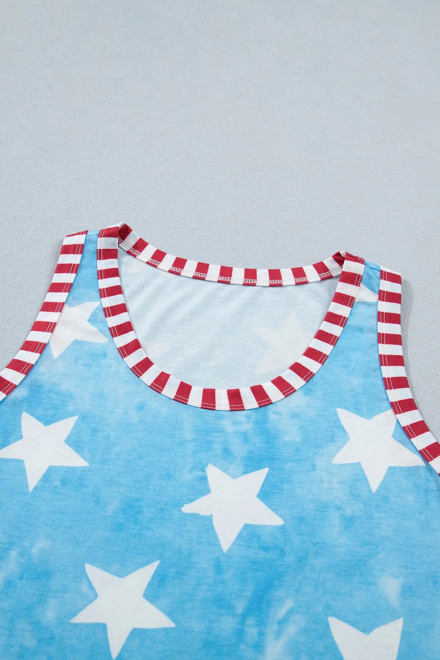Star Print Round Neck Striped Trim Tank Top | Zarnesh