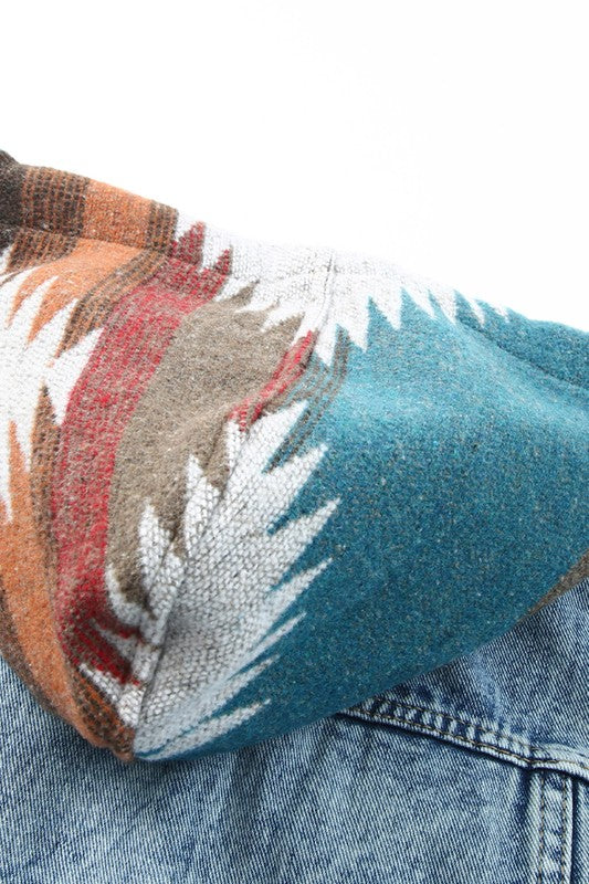 Women Geometric Vintage Frayed Hem Denim Jacket | Zarnesh