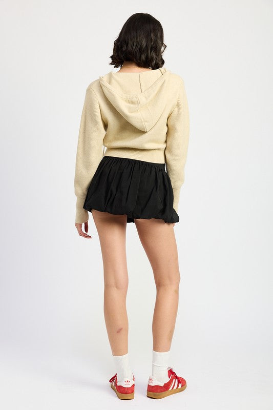 Women Stylish Collared Neck Cropped Zip Up Hoodie Zarnesh