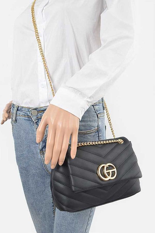 Women CG Logo Quilted Flap Closure Chain Strap Shoulder Bag Zarnesh