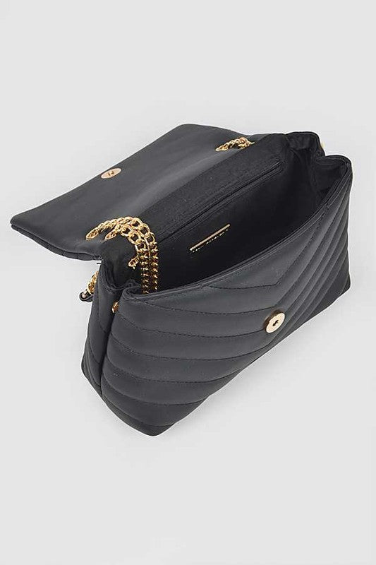 Women CG Logo Quilted Flap Closure Chain Strap Shoulder Bag Zarnesh