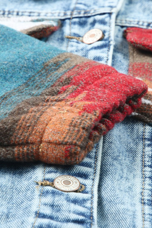 Women's Geometric Vintage Frayed Hem Denim Jacket | Zarnesh