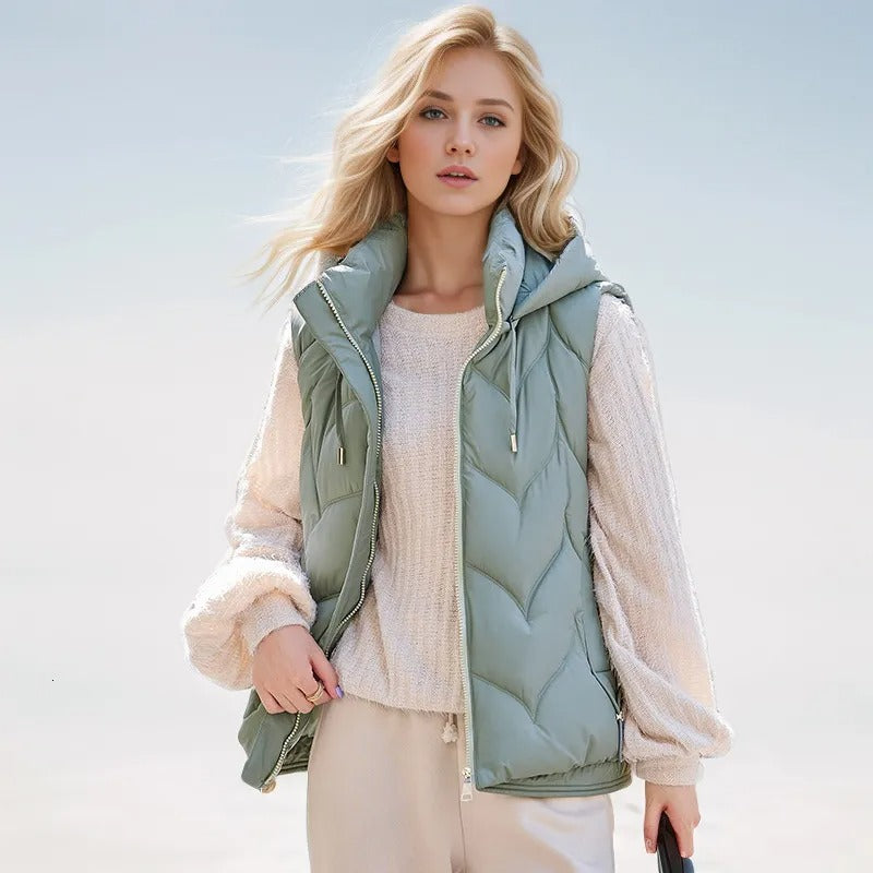 Women High Quality Down Fill Quilted Puffer Vest with Hoodie Zarnesh