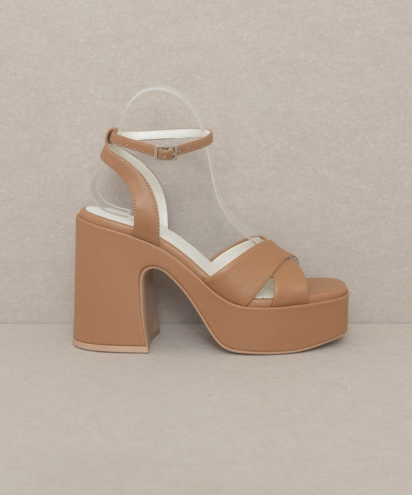 Women Oasis Society Norah Slip On Buckle Platform Heel Zarnesh