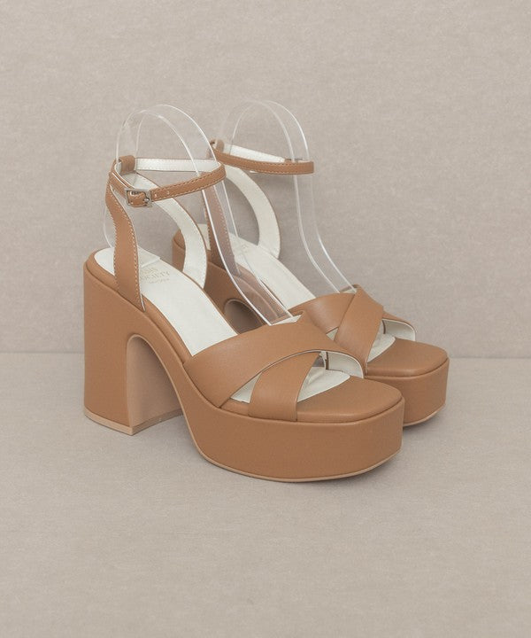Women Oasis Society Norah Slip On Buckle Platform Heel Zarnesh