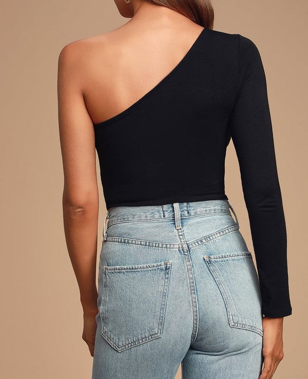Women Regular Fit Asymmetrical Sleeve One Shoulder Knit Top Zarnesh