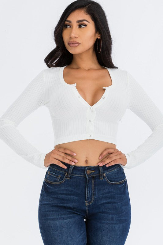 Women Ribbed Scoop Long Sleeve Snap Button Fitted Crop Top Zarnesh