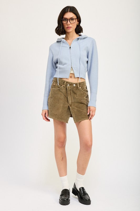 Women Stylish Collared Neck Cropped Zip Up Hoodie Zarnesh