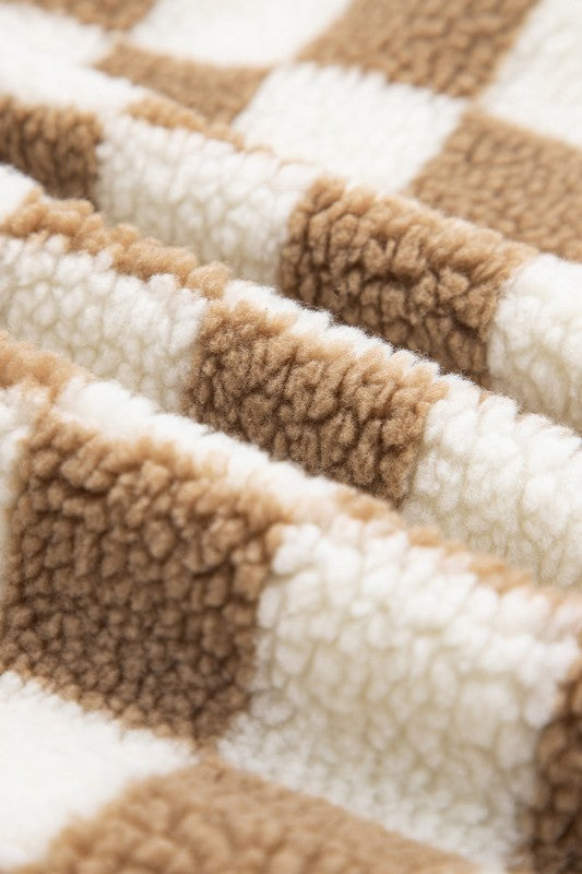 Women’s Checkered Sherpa Button Down Chunky Jacket | Zarnesh