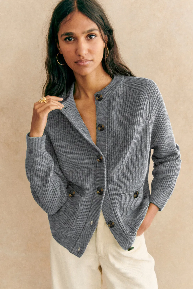 Women’s Chunky Knit Button Front Pocket Cardigan Sweater | Zarnesh