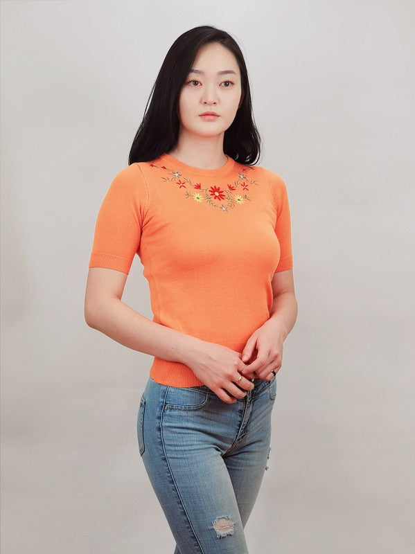 Women’s Daisy Flower Embroidered Knit Pullover Sweater | Zarnesh