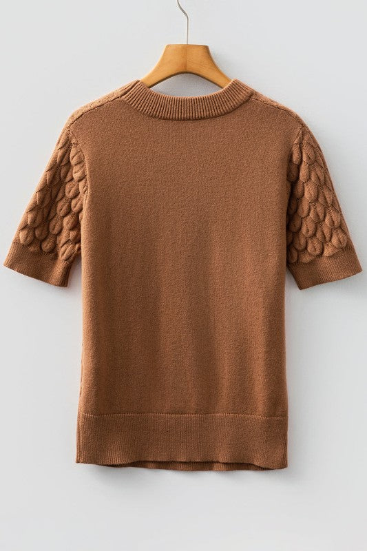 Women’s Fish Scale Textured Scallop Knit Short Sleeve Sweater | Zarnesh