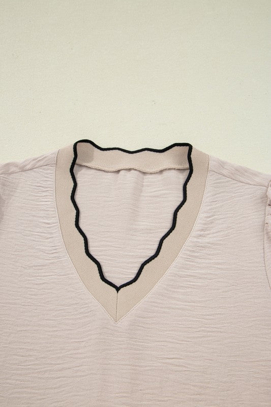 Women’s Contrast V-Neck Scalloped Trim Long Sleeve Blouse | Zarnesh