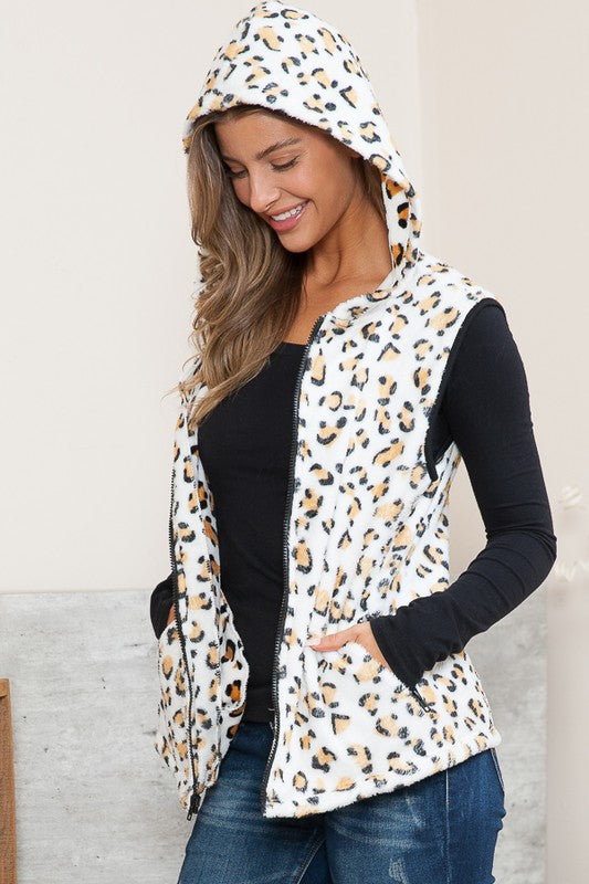 Women’s Leopard Hooded Vest with Pockets | Zarnesh