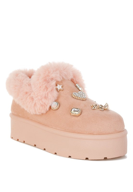 Women’s Zeta Charm Faux Fur Embellished Slip On Snow Boots | Zarnesh